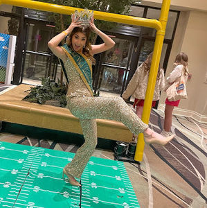 Meet your Posher, Isabella